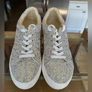 Betsey Johnson Women's Sidny Platform Sneakers 8.5 rhinestone